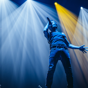 女人炉鼎的图片
